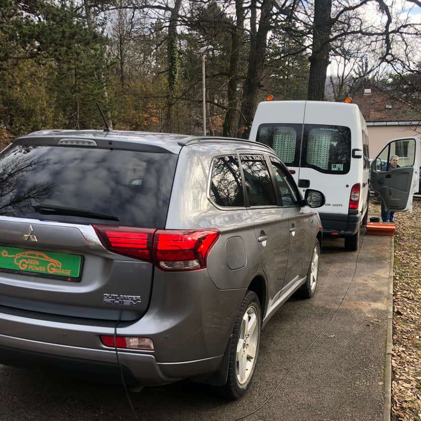 Outlander PHEV – az ideális szervízautó